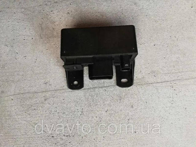 MERCEDES A0285454032 Реле свечей накала в наличии Житомир