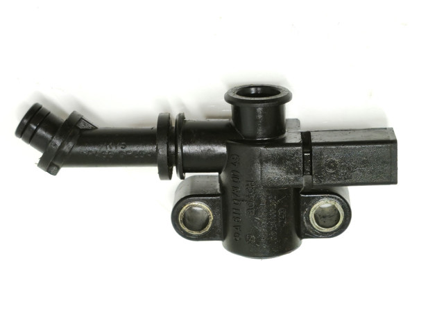 Клапан ТНВД отсечки топлива (дизель-стоп) A6110780049 BOSCH
