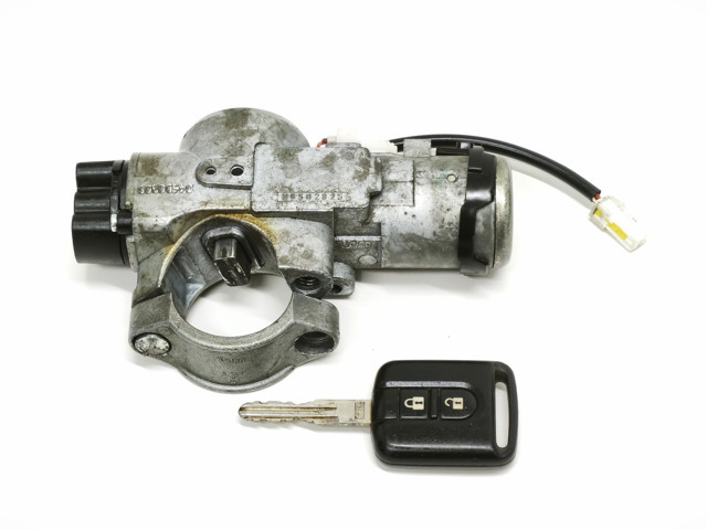 D8700JD000 NISSAN Замок зажигания купить в Ровно
