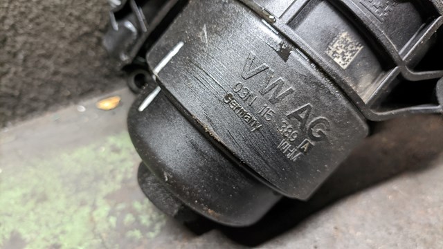 03N115389A VAG Корпус масляного фильтра купить в Ирпень