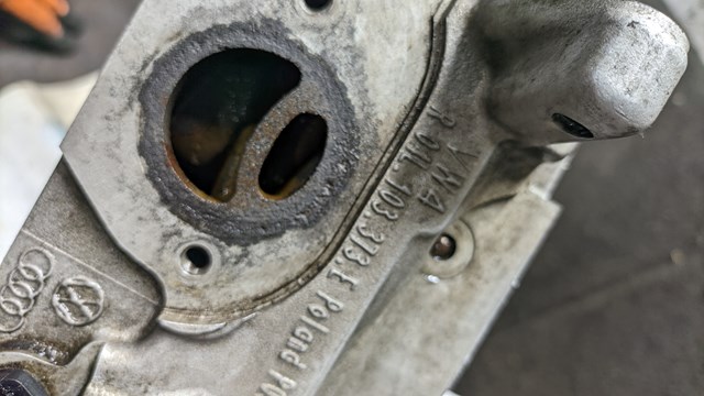 VAG 04L103064C ГБЦ в наличии Винница