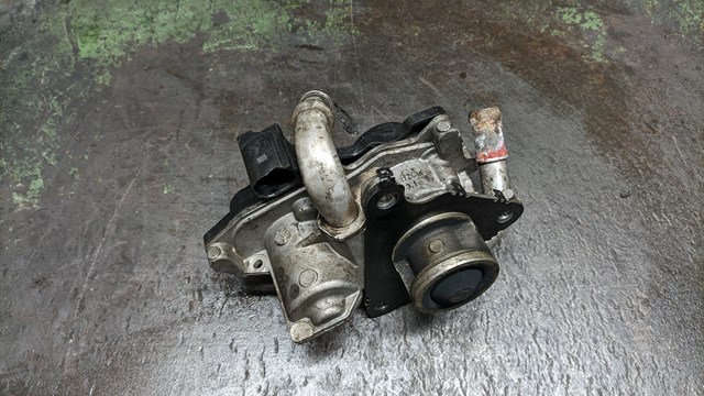 Клапан EGR системы рециркуляции отработавших газов 04L131501N VAG