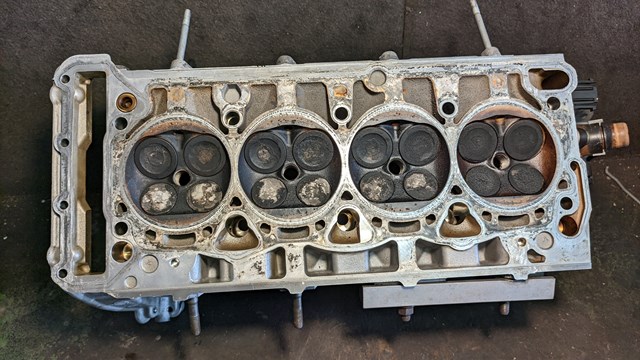 Головка блока 06H103373K VAG