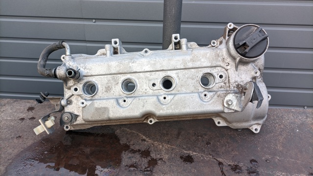 Крышка двигателя 13264ED00A NISSAN