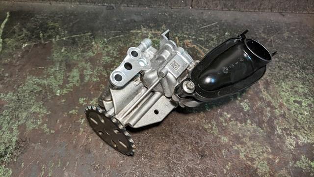 Насос маслозакачивающий 150001650R RENAULT