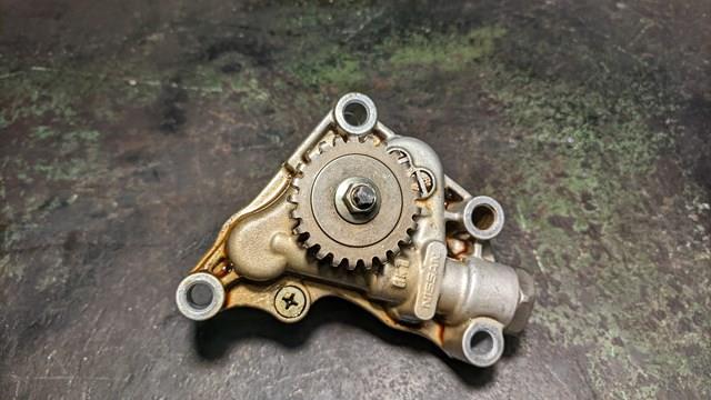 Насос масляный 150101KT0B NISSAN