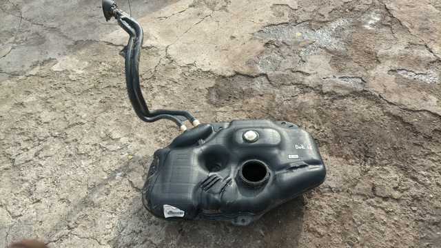 Топливный бак 172023562R RENAULT