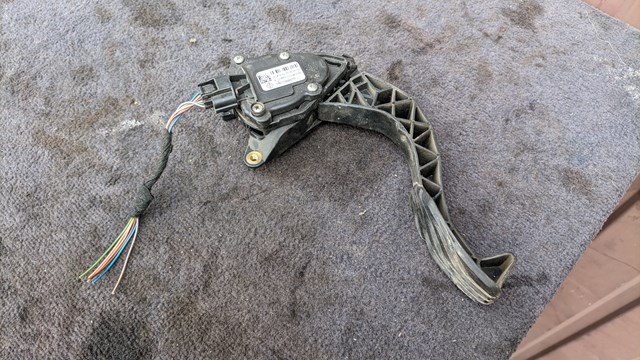 Педали газа 180108467R RENAULT