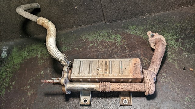 Радиатор системы EGR рециркуляции выхлопных газов 256010R020 TOYOTA