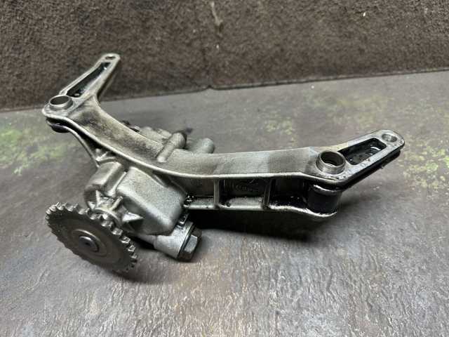 Маслонасос 261004A011 HYUNDAI