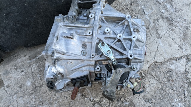 TOYOTA 3030042200 КПП в наличии Николаев