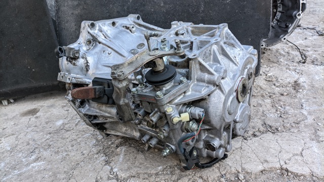 TOYOTA 3030042200 КПП в сборе (механическая коробка передач) в наличии Харьков