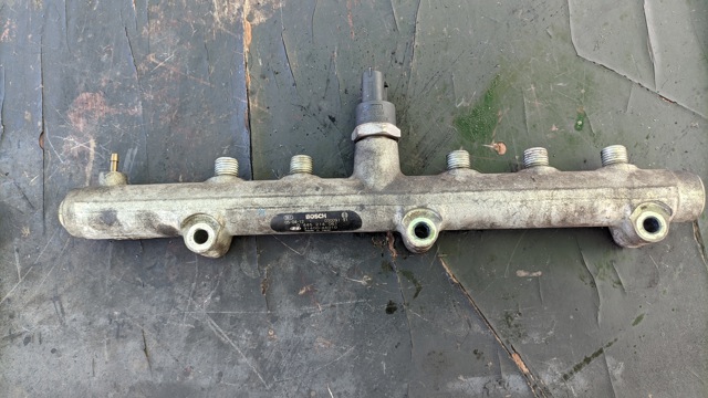 Распределитель топлива 314004A010 HYUNDAI