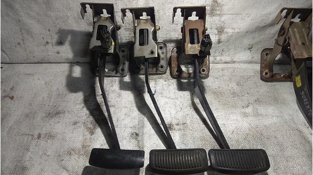 Педаль тормоза 328003E200 HYUNDAI