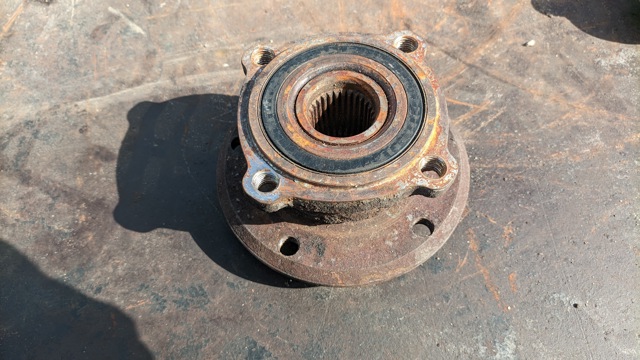 Подшипники задней ступицы 33411095238 BMW