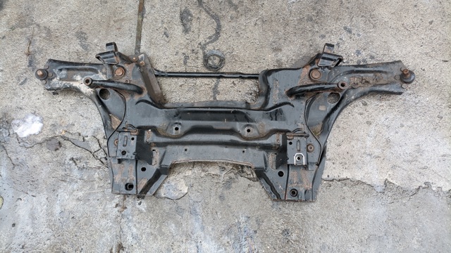 Балка передней подвески 3502CS PEUGEOT