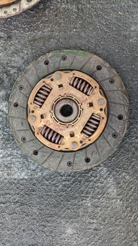 Диск сцепления 4110002701 HYUNDAI