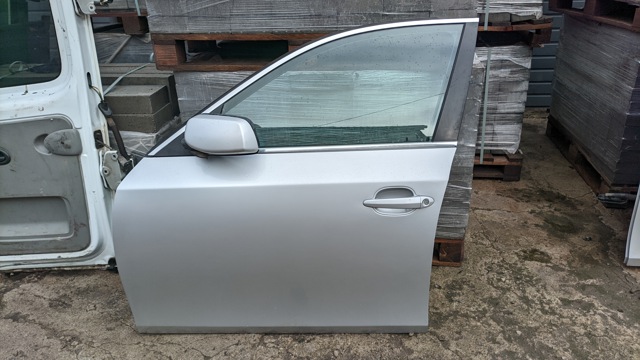 Водительская дверь 41515A2A3A5 BMW