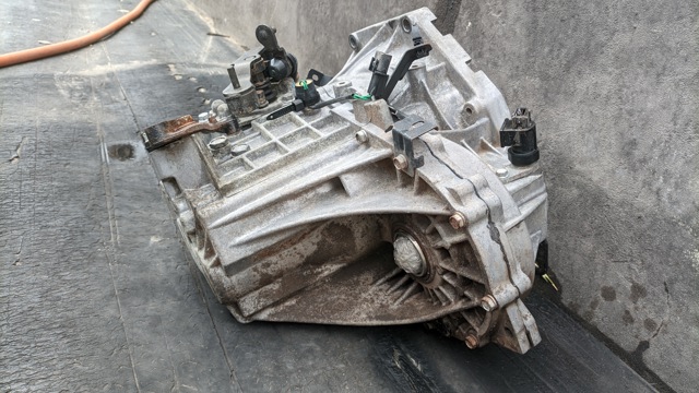 HYUNDAI 4300002611 КПП в сборе (механическая коробка передач) в наличии Чернигов