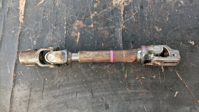 Вал рулевой колонки, нижний 480809EC0A NISSAN