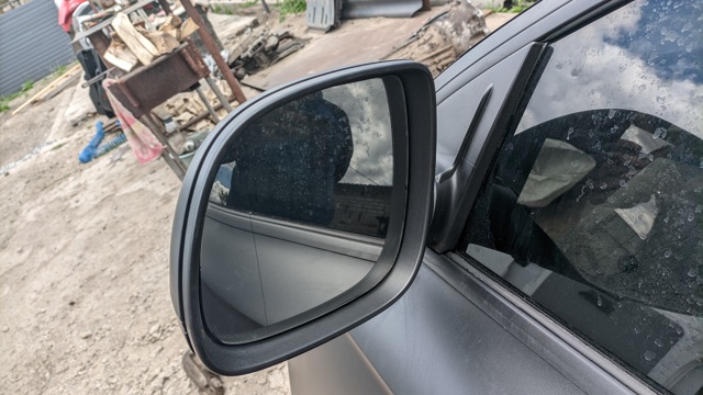 4L1857409N01C Зеркало заднего вида левое купить Житомир