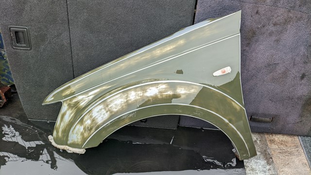 Крыло переднее левое Митсубиси Аутлендер 2 40