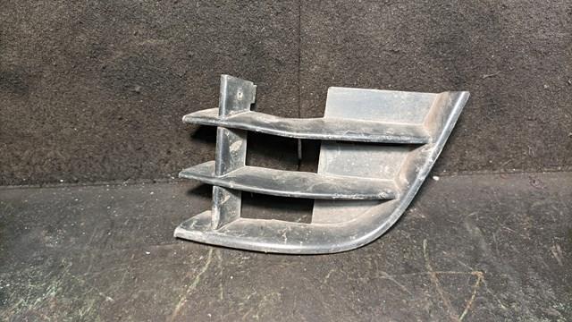 Решетка бампера переднего внутренняя левая 5J0853665A VAG