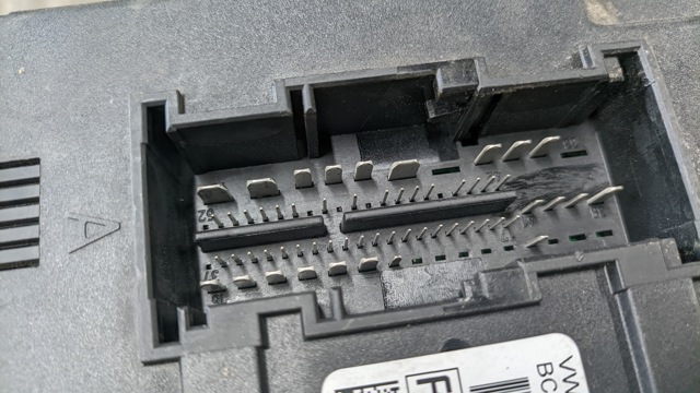 VAG 6R7937085C Блок комфорта в наличии Черкассы