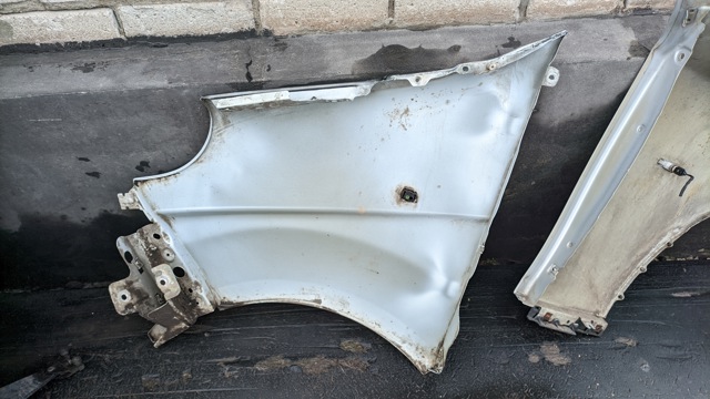 7782524467 RENAULT Крыло переднее правое купить в Сумы