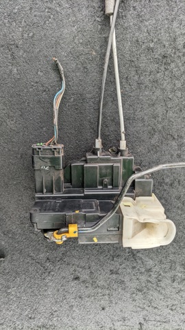 813101J020 HYUNDAI Замок водительской двери купить в Полтава