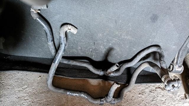 Шланг/патрубок системы охлаждения 8200548486 RENAULT