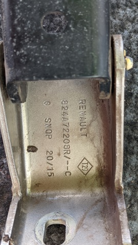 RENAULT 824A72208R в наличии Николаев