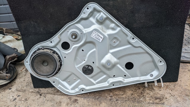 HYUNDAI 834811H000 Механизм стеклоподъемника двери задней правой в наличии Украина