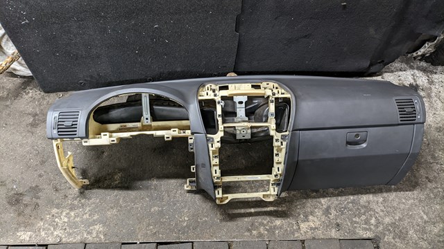 Панель приборная торпеды 847103E010GW HYUNDAI