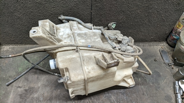 Бачок омывайки 8535542051 TOYOTA