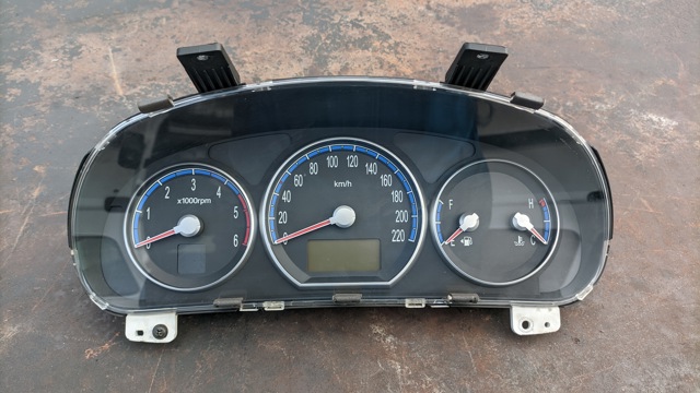 Приборная доска 940032B640 HYUNDAI