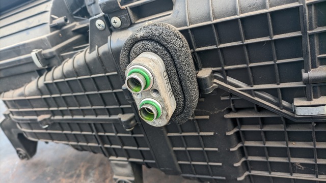 Охладитель воздуха 971402B000 HYUNDAI