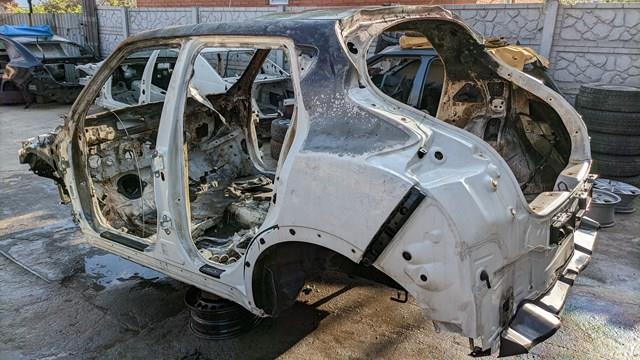 Проем передней левой двери G60331KAMA NISSAN