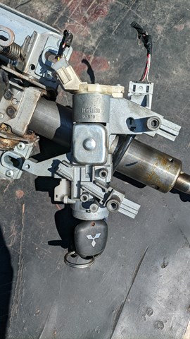 Замок зажигания MN101596 MITSUBISHI