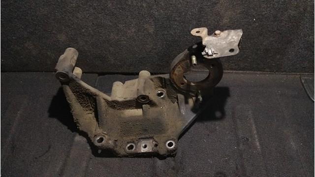 Кронштейн топливного насоса ТНВД RF5C13G00 MAZDA
