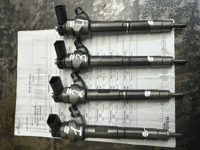BOSCH 0445110369 Топливные форсунки в наличии Львов