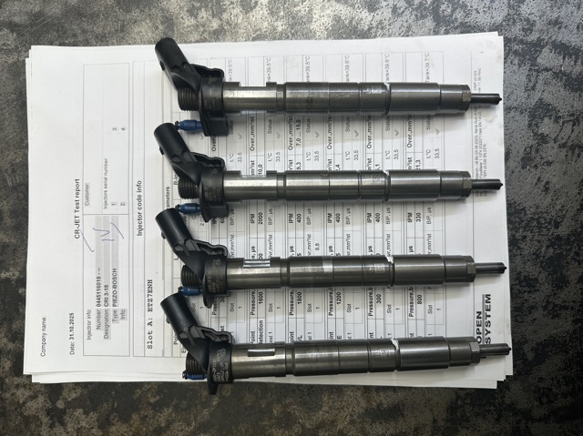 Форсунка дизельная в сборе 338002F000 HYUNDAI