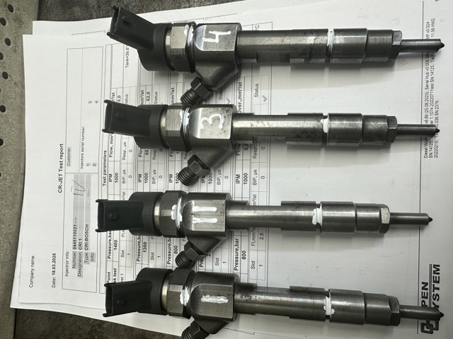 Форсунка дизельная в сборе 8200238528 NISSAN