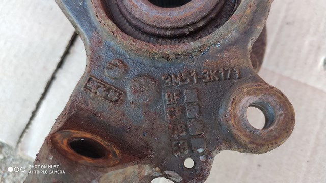 FORD 1477862 Цапфа (поворотный кулак) передний левый в наличии Николаев