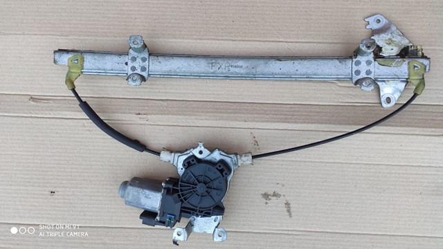 Механизм стеклоподъемника двери передней, правой 807009U000 NISSAN