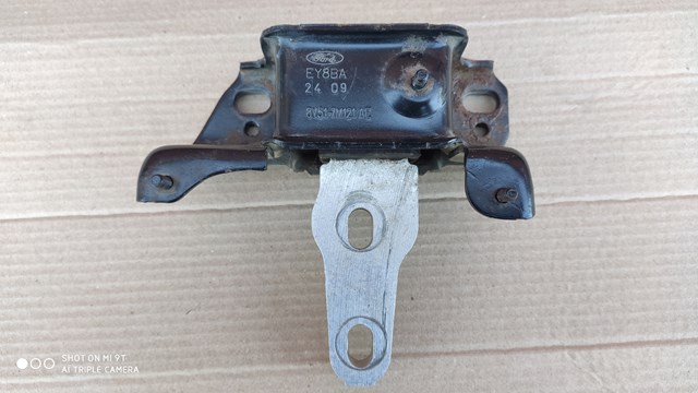 Левая подушка двигателя 8V517M121AE FORD