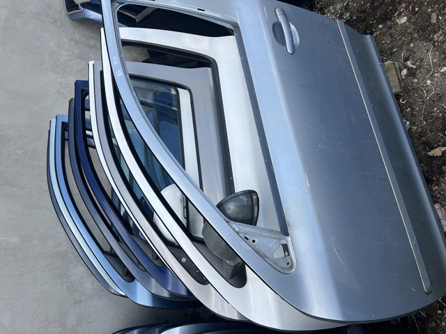 Двери кабины Skoda Octavia 2 A5
