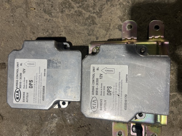 Модуль-процессор управления подушкой безопасности (ЭБУ AIRBAG) 959103E200 HYUNDAI