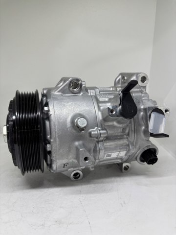 Насос кондиционера 8831033320 DENSO
