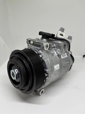 Компрессор системы кондиционирования A0008309200 MERCEDES